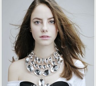パイレーツオブカリビアン5最後の海賊のカリーナ役の女優が綺麗！